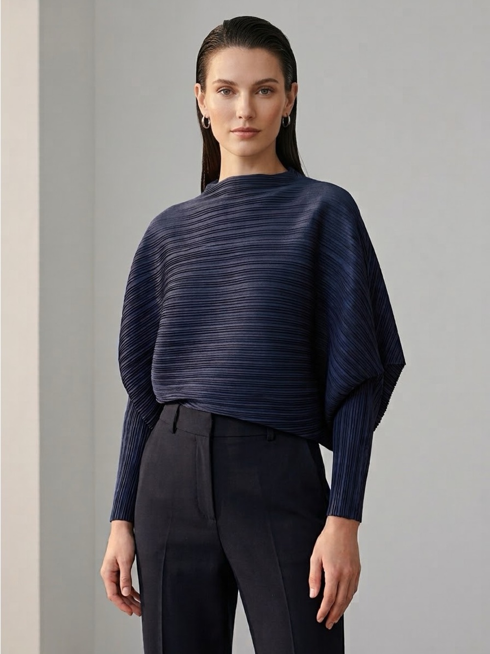 Navy Blue Pleated Springy Stretchy Long Sleeve 3D Top - M/L 🇯🇵